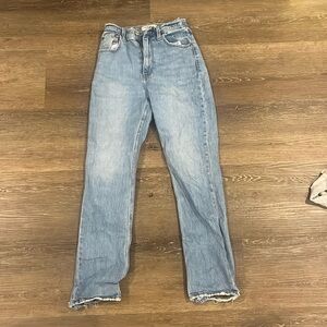 Lightly used Abercrombieombie and Fitch ankle straight ultra high rise size 0